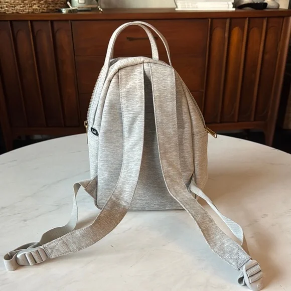 Herschel Supply Company Gray Minimalist Backpack - Picture 7 of 10